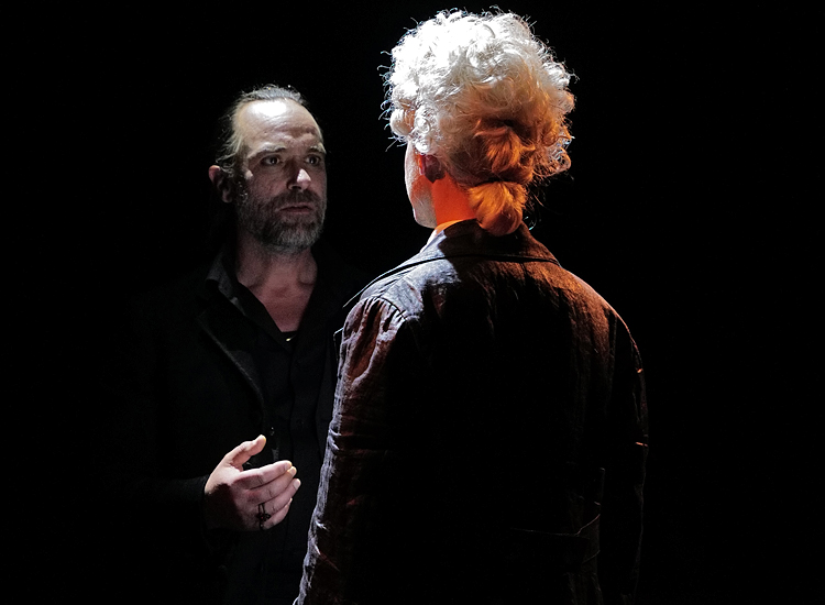 Claus Tröger: AMADEUS