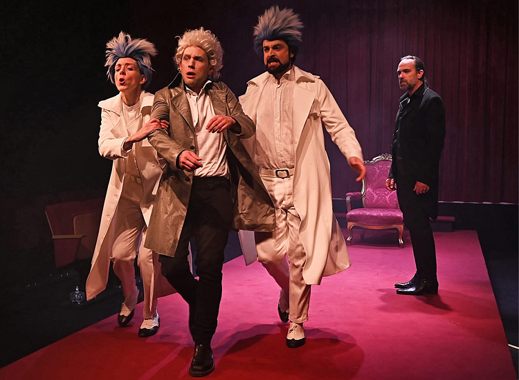 Claus Tröger: AMADEUS