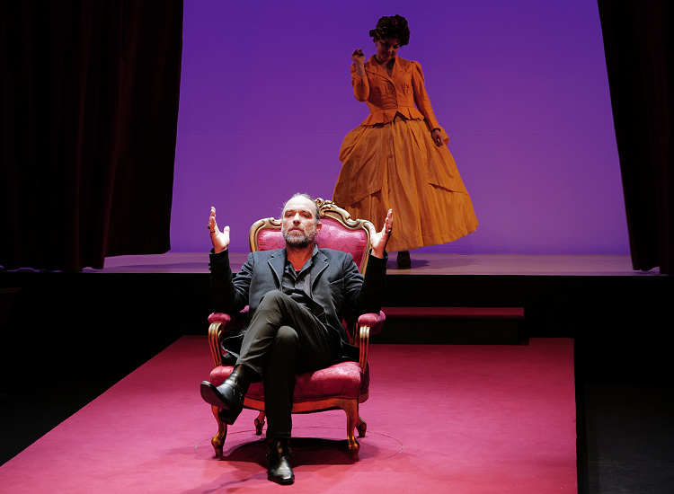 Claus Tröger: AMADEUS