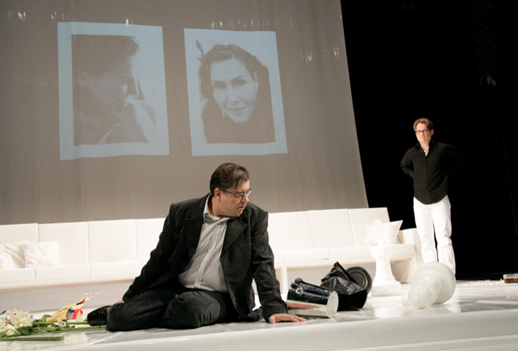 Claus Tröger: DIE ZIEGE