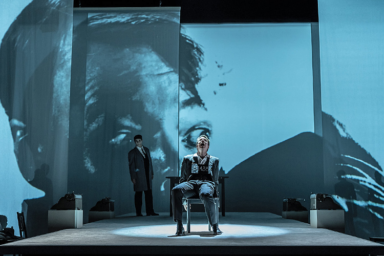 Claus Tröger: DER PROZESS